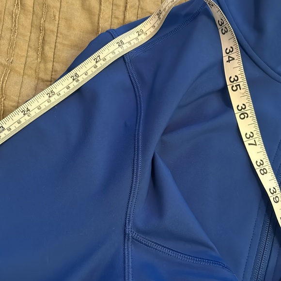 Tall Old Navy Powersoft Women’s Active Zip-Up Jacket - Picture 9 of 10